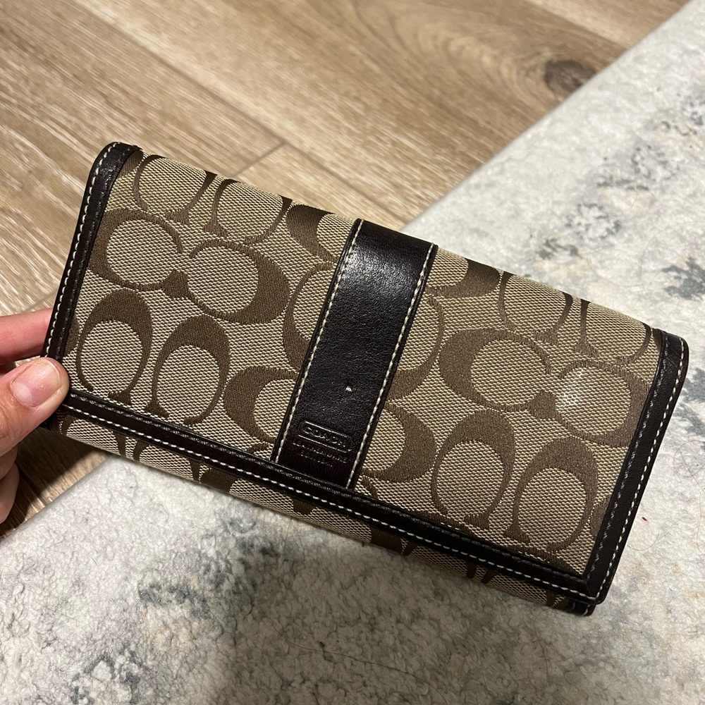 Coach Signature Brown Wallet